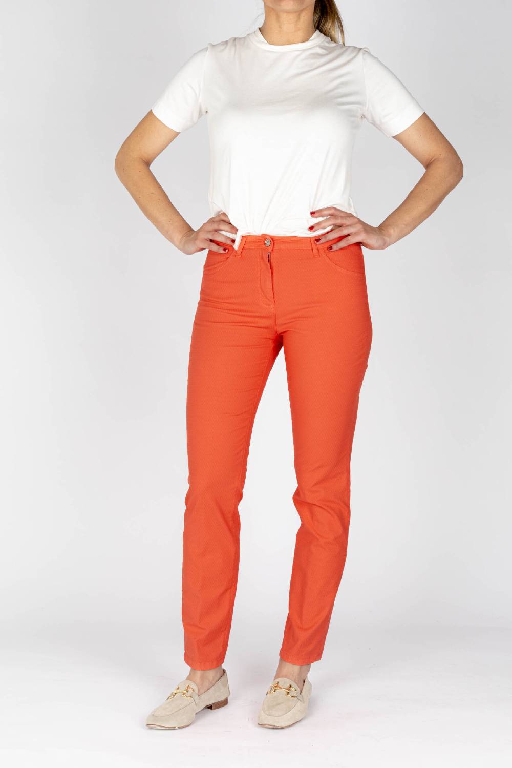 L.Pucci Pantaloni jeans colore corallo tessuto cotone armaturato Novità