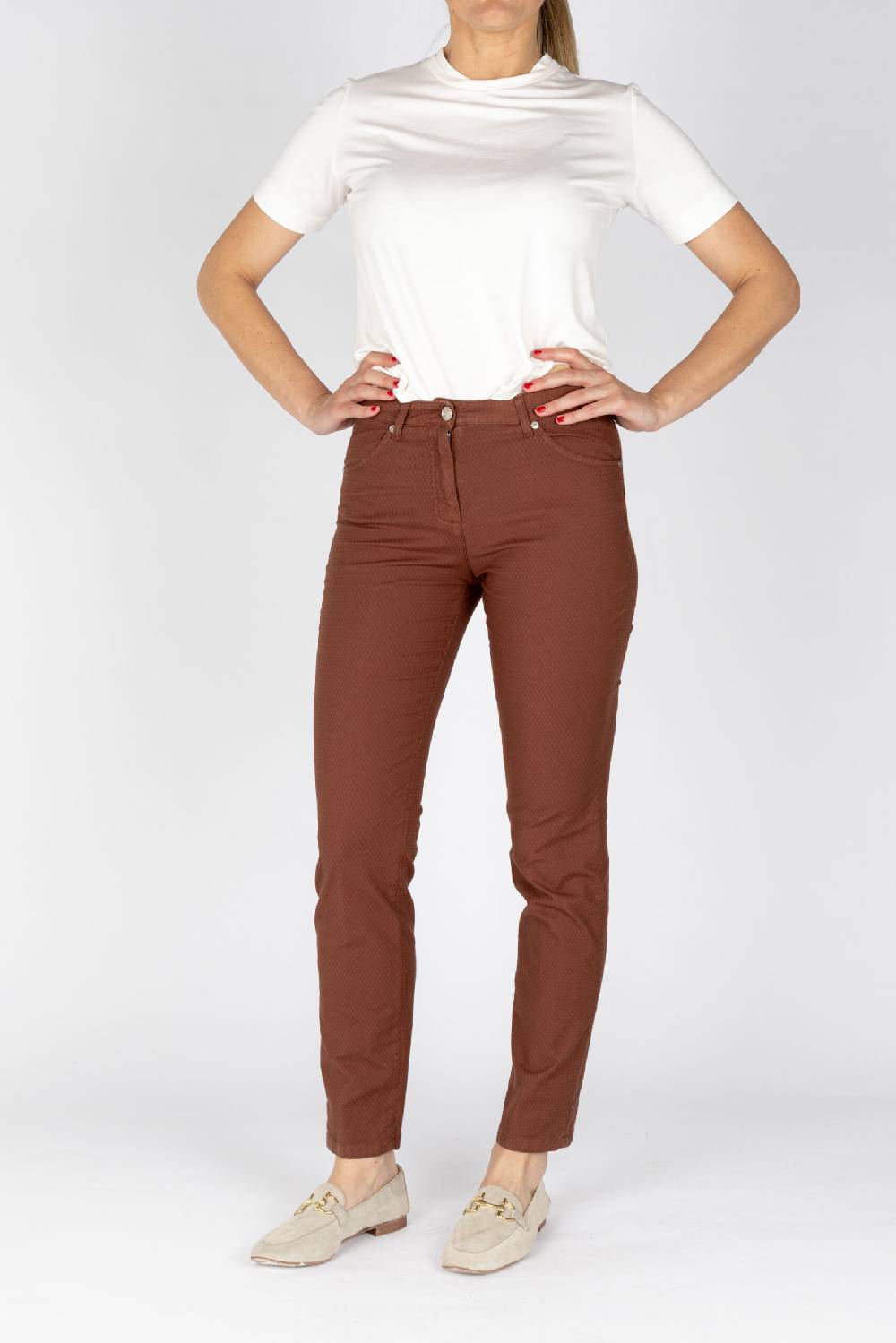 L.Pucci Pantaloni jeans colore biscotto tessuto cotone armaturato Presa