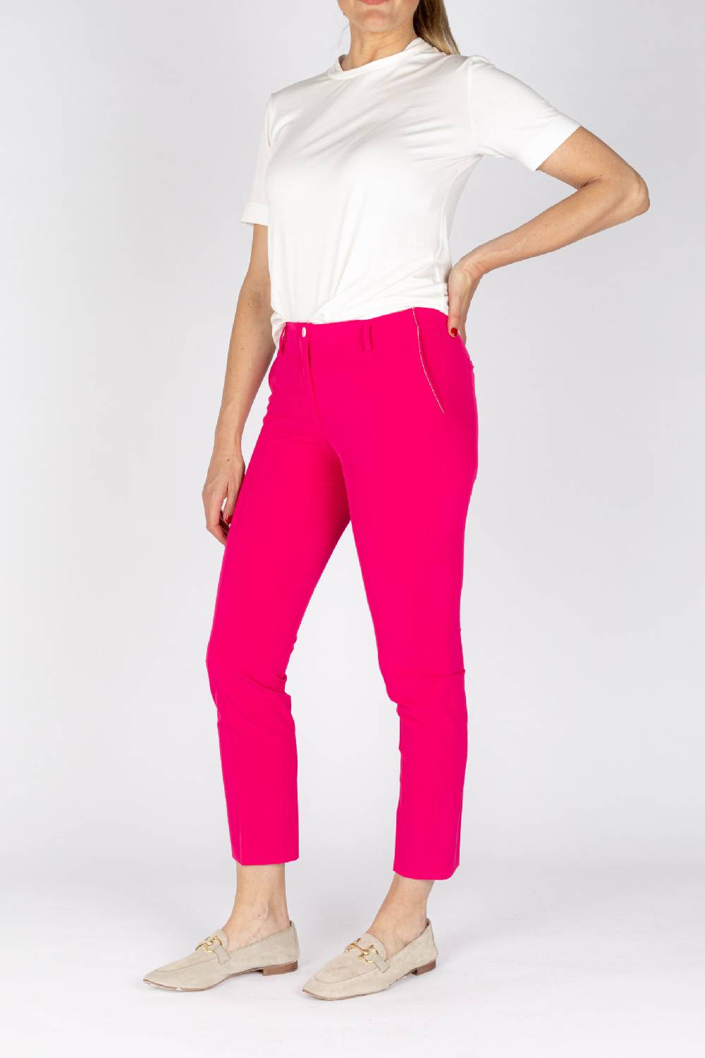 L.Pucci Pantaloni modello gamba stretta tessuto tecnico stretch colore fucsia Outlet