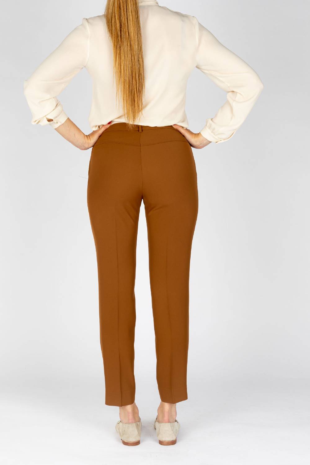 L.Pucci Pantaloni gamba morbida colore biscotto tessuto cady Vendita Calda