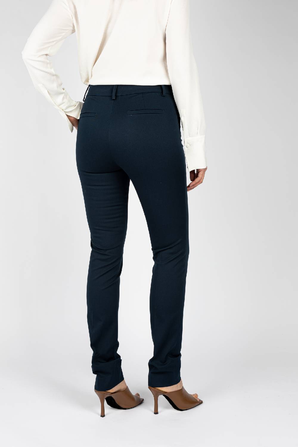 L.Pucci Pantaloni tessuto colore blu, gamba regolare 2025