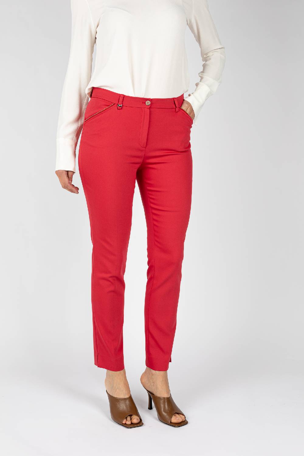 L.Pucci Pantaloni colore rosso, linea a sigaretta Offerte giornaliere
