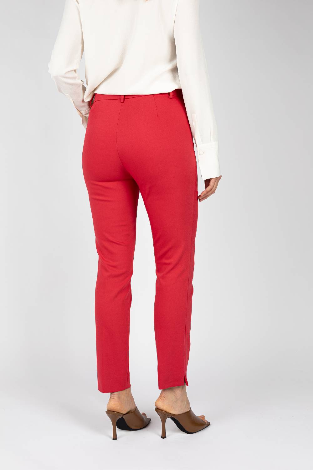 L.Pucci Pantaloni colore rosso, linea a sigaretta Offerte giornaliere