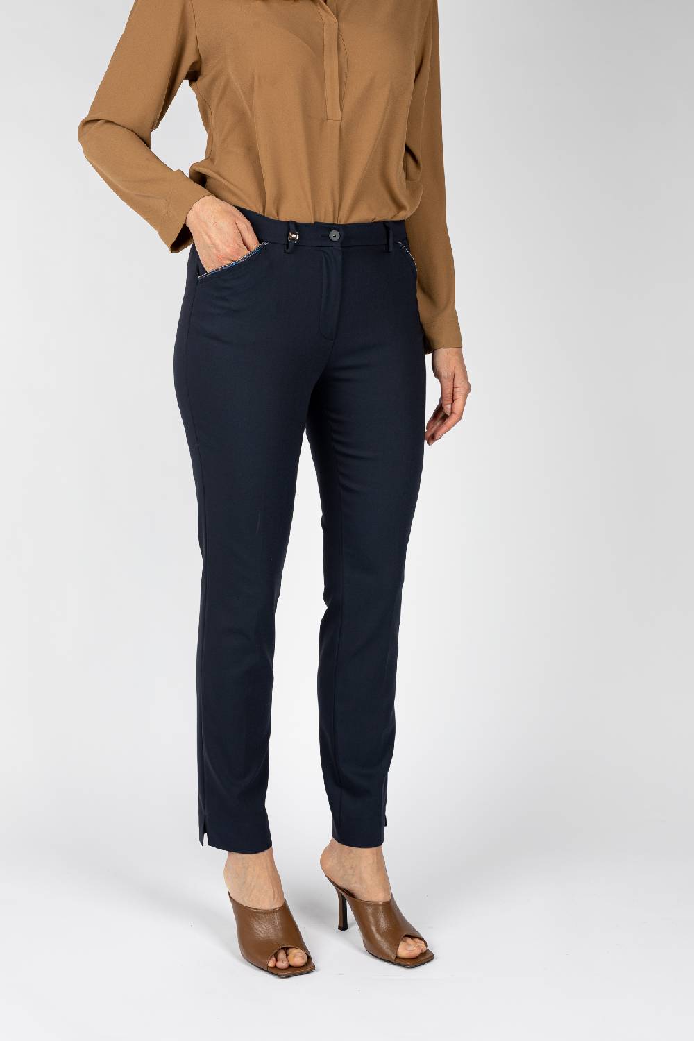 L.Pucci Pantaloni colore blu, linea a sigaretta Negozi Online