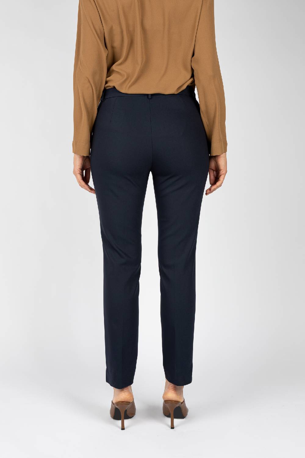 L.Pucci Pantaloni colore blu, linea a sigaretta Negozi Online