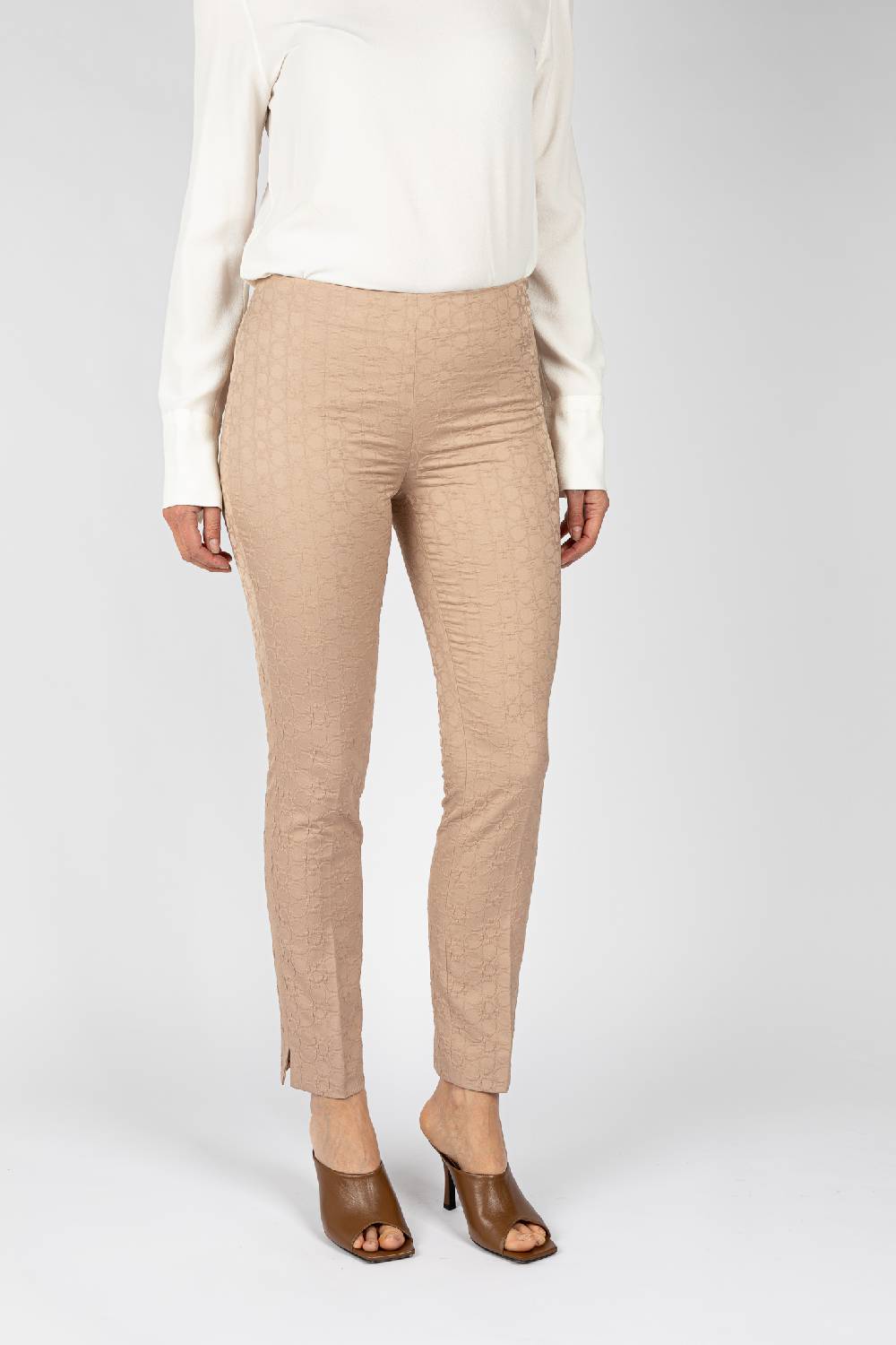 L.Pucci Pantaloni jacquard a fiore colore beige, linea stretta Convenienza
