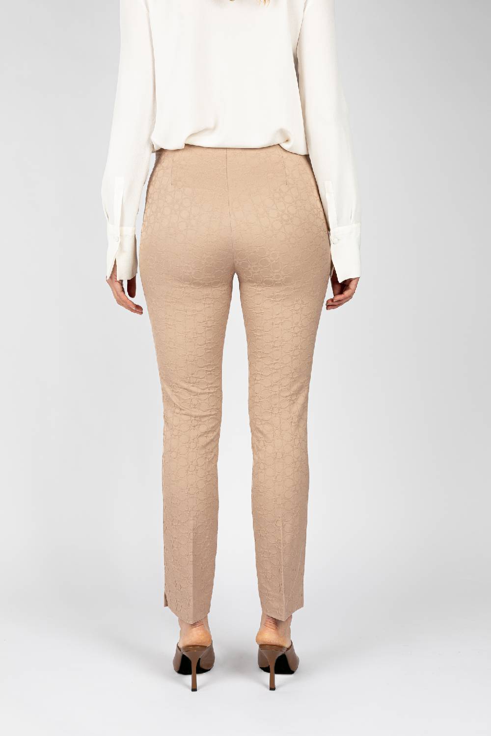 L.Pucci Pantaloni jacquard a fiore colore beige, linea stretta Convenienza
