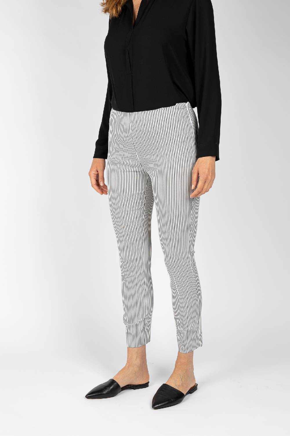 L.Pucci Pantaloni a riga colore nero da donna linea stretta Offerta
