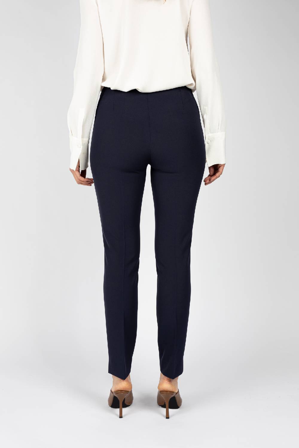 L.Pucci Pantaloni colore blu linea a gamba stretta da donna Economico