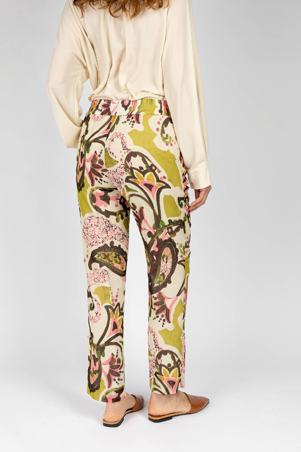 L.Pucci Pantaloni stampati disegni cachemire beige verdi linea morbida da donna Hotsell