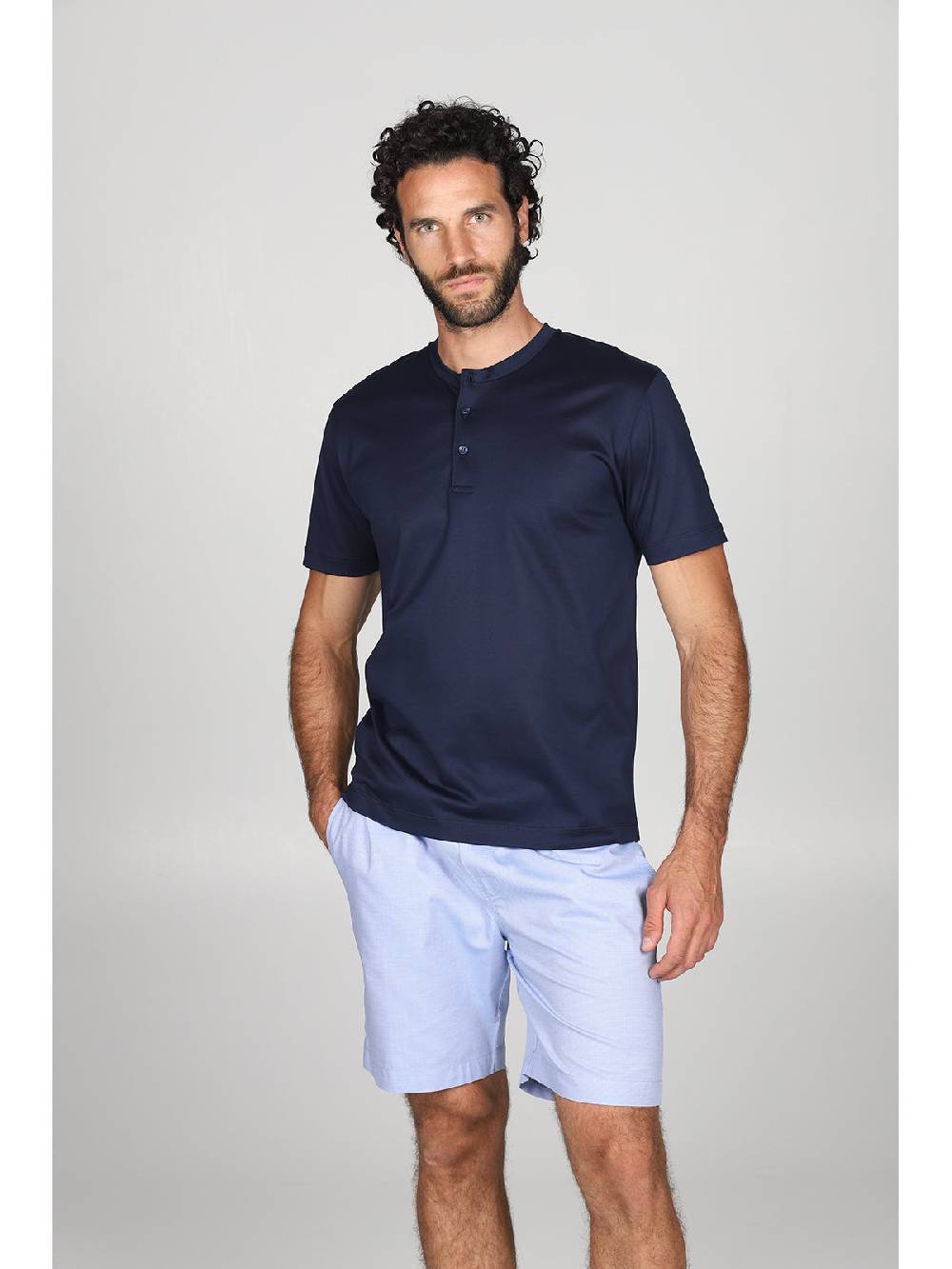Julipet Pigiama serafino in popeline e luxury jersey, per un comfort contemporaneo Moda