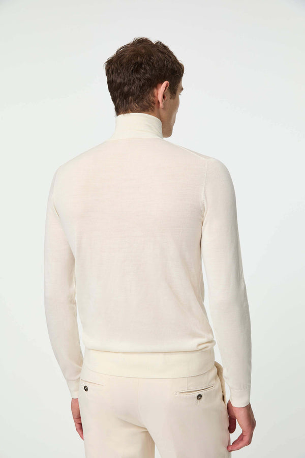 L.B.M. 1911 Maglia dolcevita in lana ultralight bianco latte Maglia dolcevita in lana ultralight bianco latte Convenienza