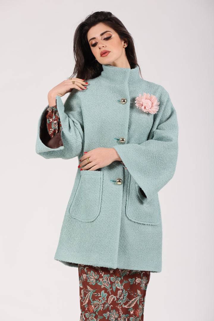 Oltre Tempo Cappotto in bouclè con tasconi e bottoni dorati Fino Al -60%
