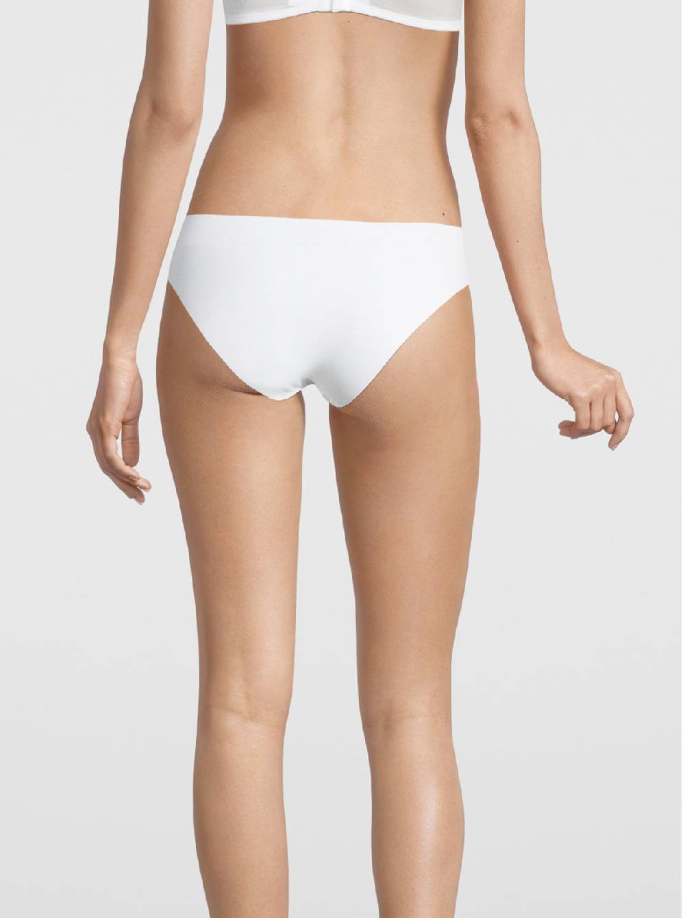Oscalito Slip Donna 501 in cotone elasticizzato taglio laser a vita bassa Offerta