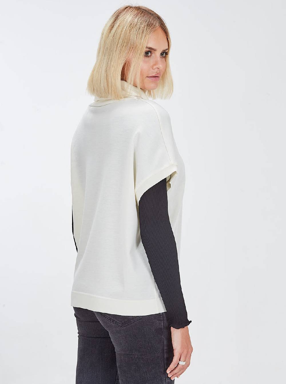 Oscalito Camicia Donna Smanicata in Lana e Seta con dettagli macramè 5836 Italia