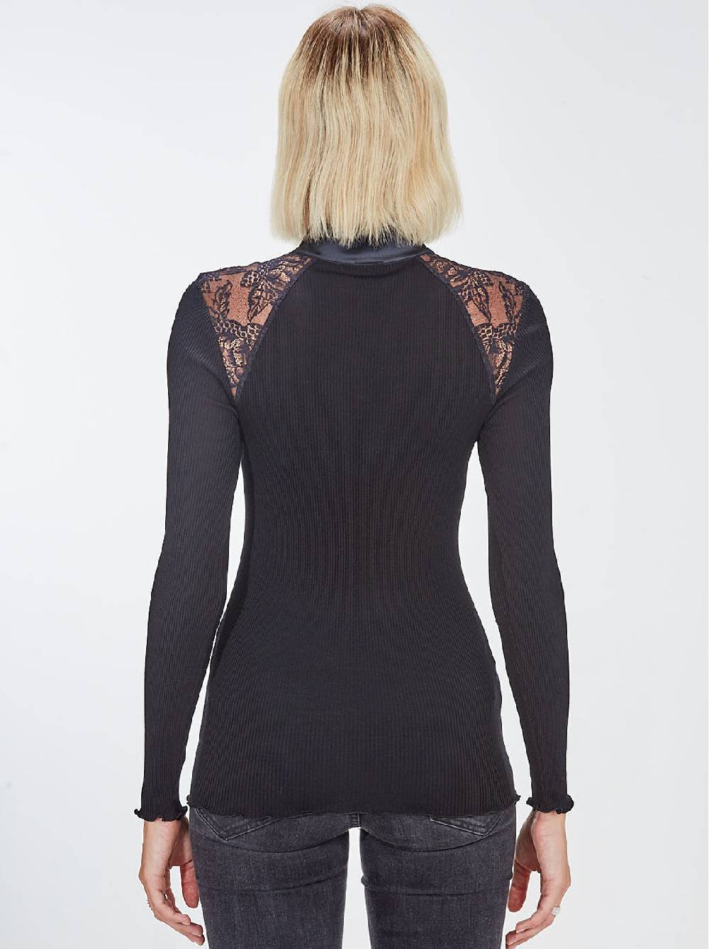 Oscalito Camicia Collo Alto Chantilly Maniche Lunghe in Lana e Seta 5868 Offerta