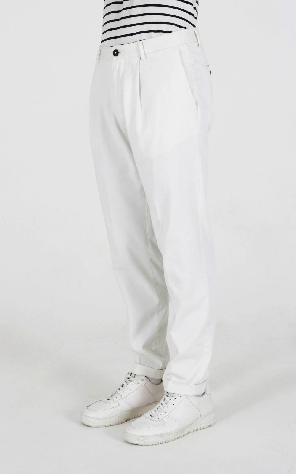 Outfit Italy Pantalone pince in fibra lyocell Convenienza