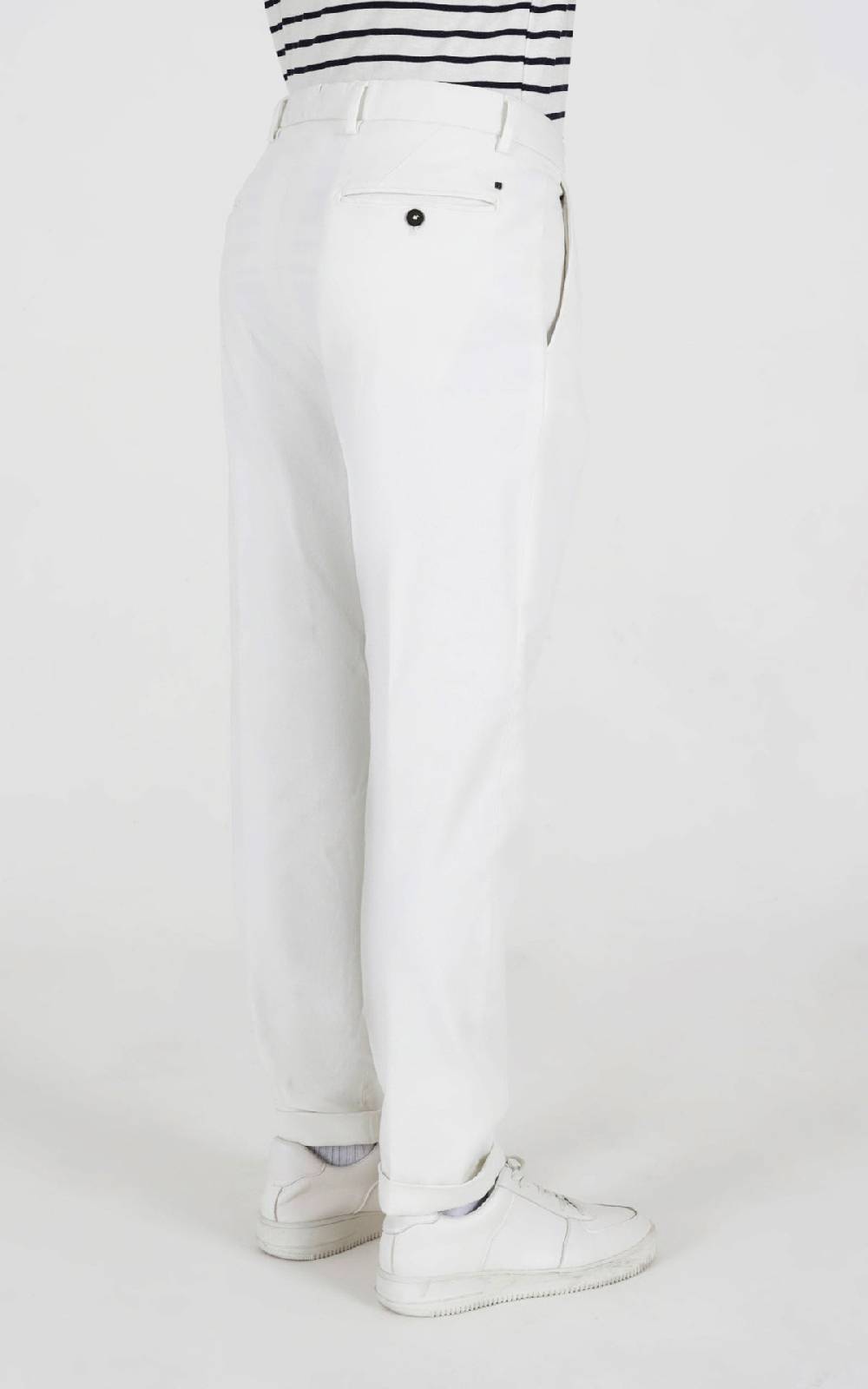 Outfit Italy Pantalone pince in fibra lyocell Convenienza