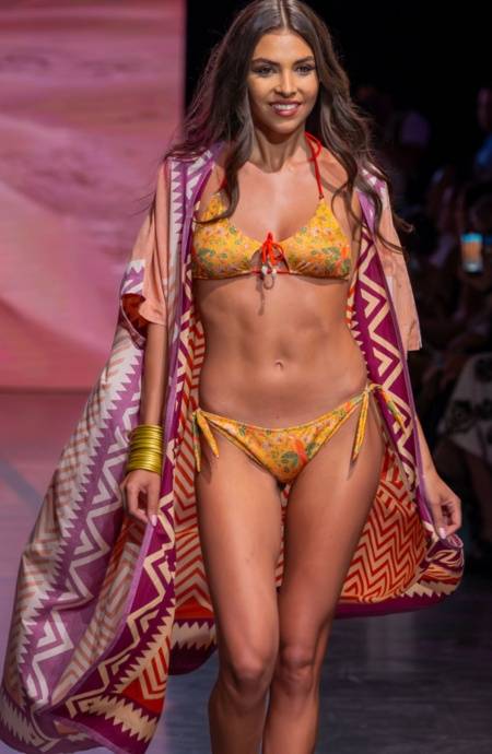 Pin Up Stars KIMONO LUNGO STAMPA BEAUTIFUL TREE Convenienza