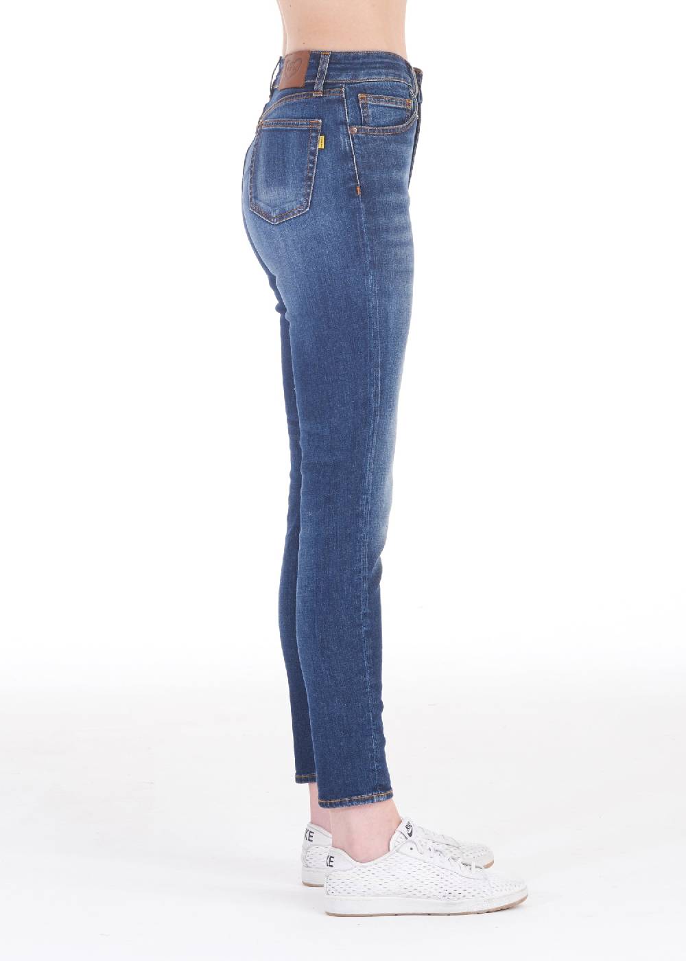 Pop84 Jeans vita alta slim fit modello Niky Sconto