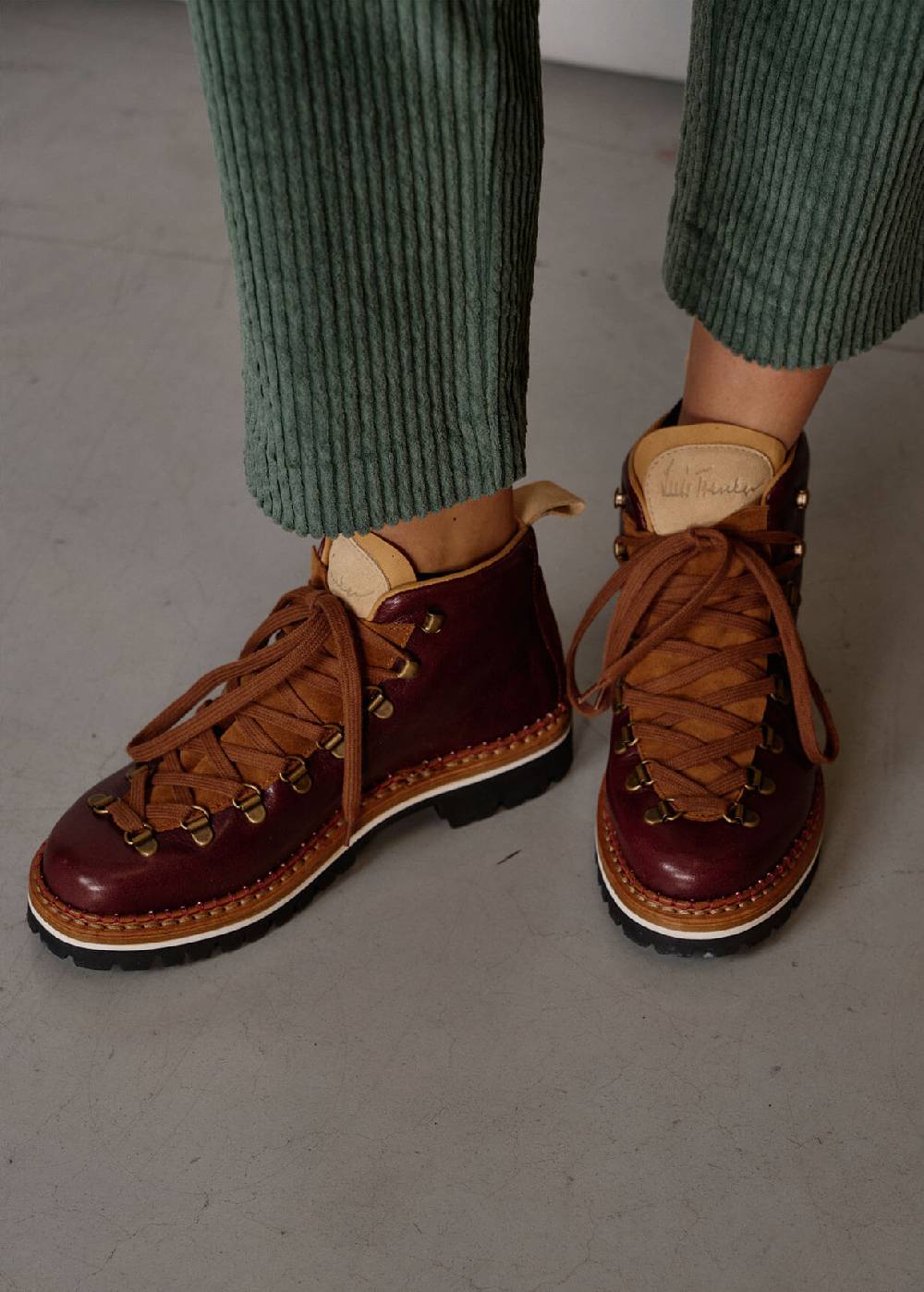 Luis Trenker Scarpa alta stringata in pelle modello Lupaolina Convenienza
