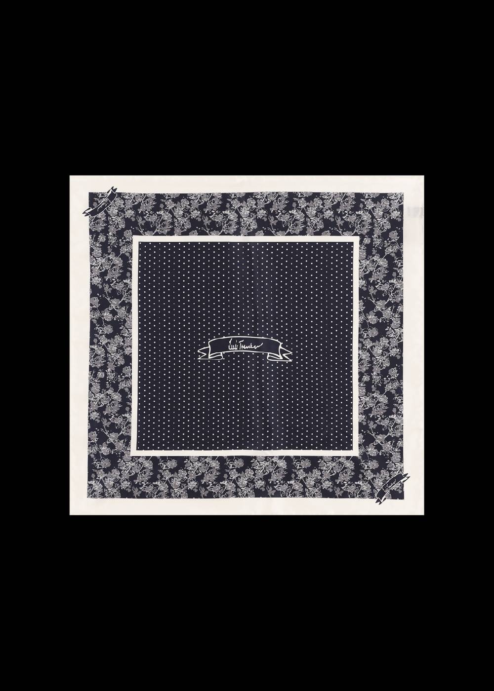 Luis Trenker Foulard in seta con stampa modello Lufinley Qualità
