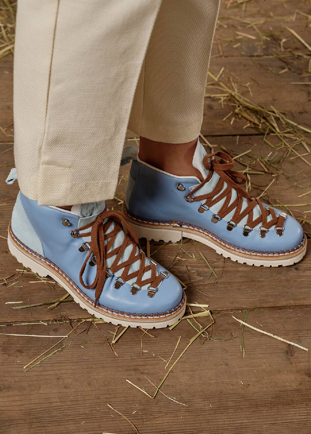 Luis Trenker Scarpa alta stringata in pelle modello Lupaolina Consegna Veloce