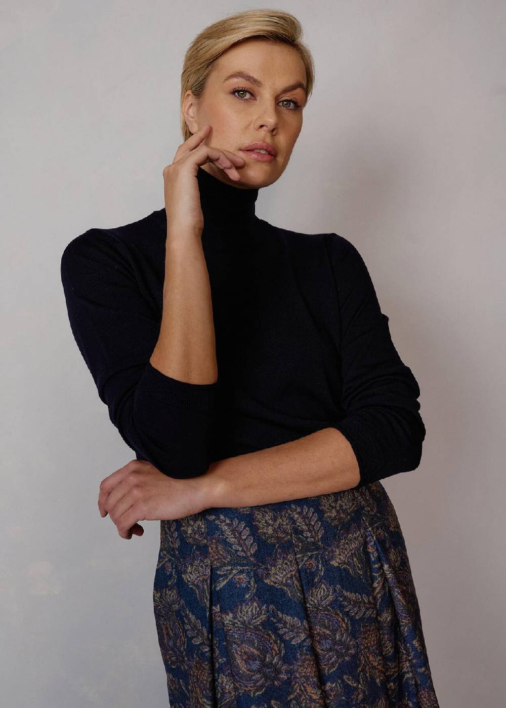 Luis Trenker Dolcevita in lana merino modello Luwilma Promozione