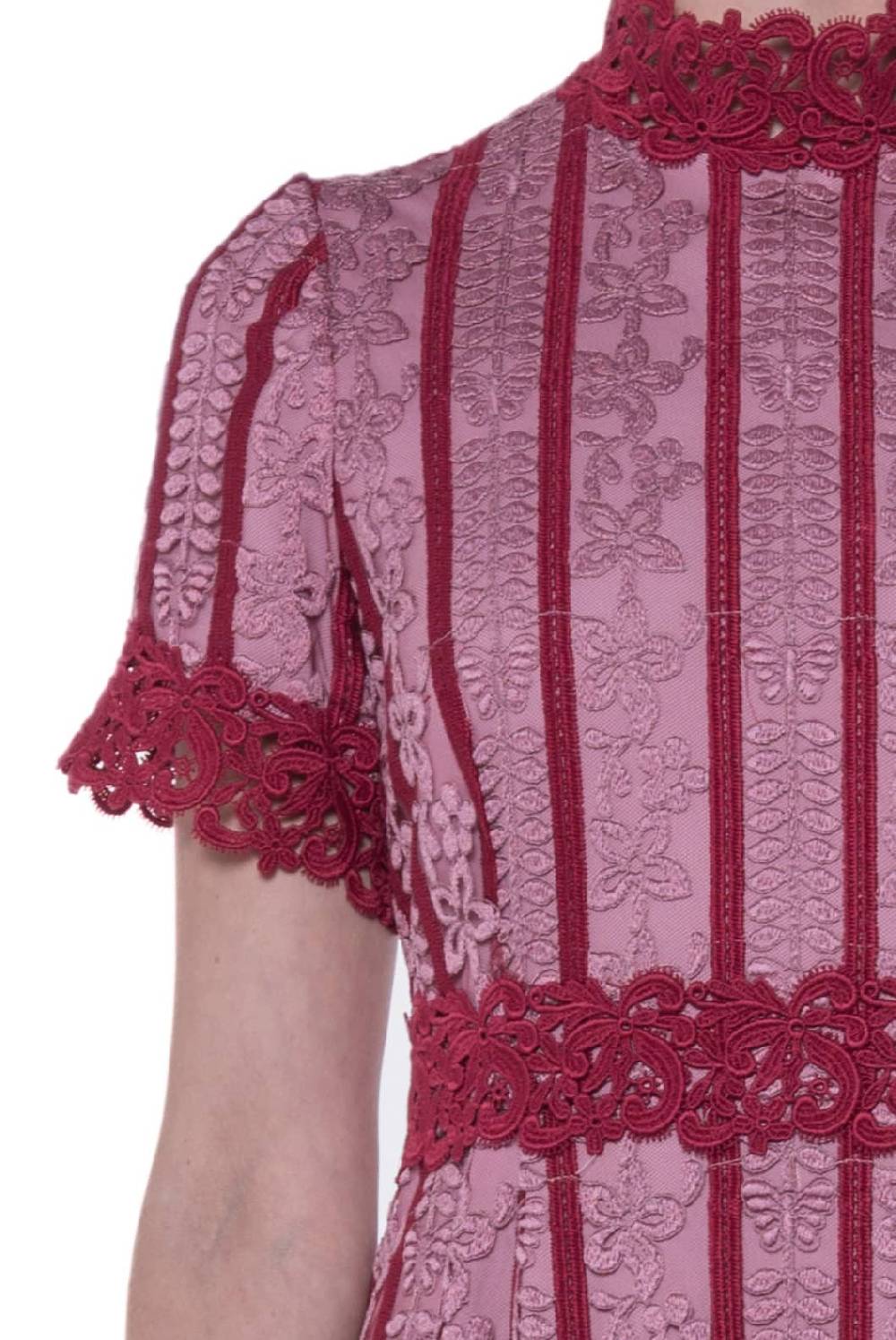 Luisa Beccaria Abito ricamato in macramè Consegna Veloce