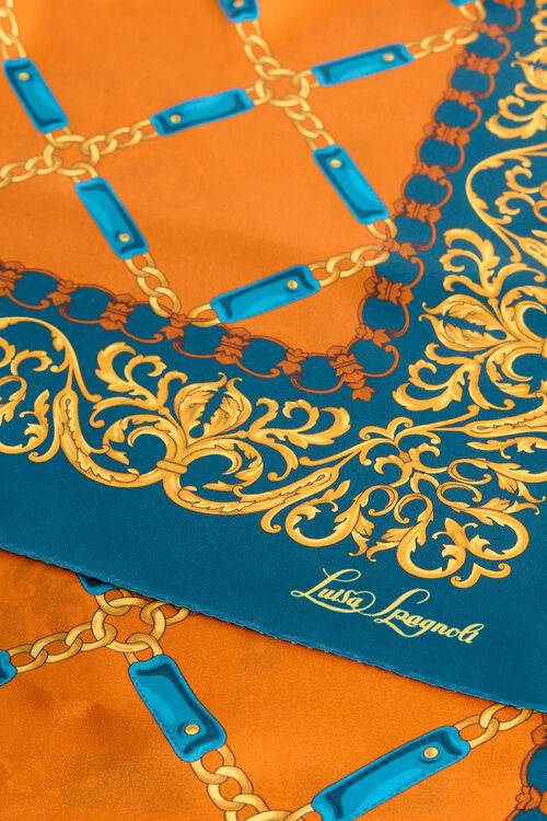 Luisa Spagnoli Recevoir - Foulard in seta Offerta natalizia