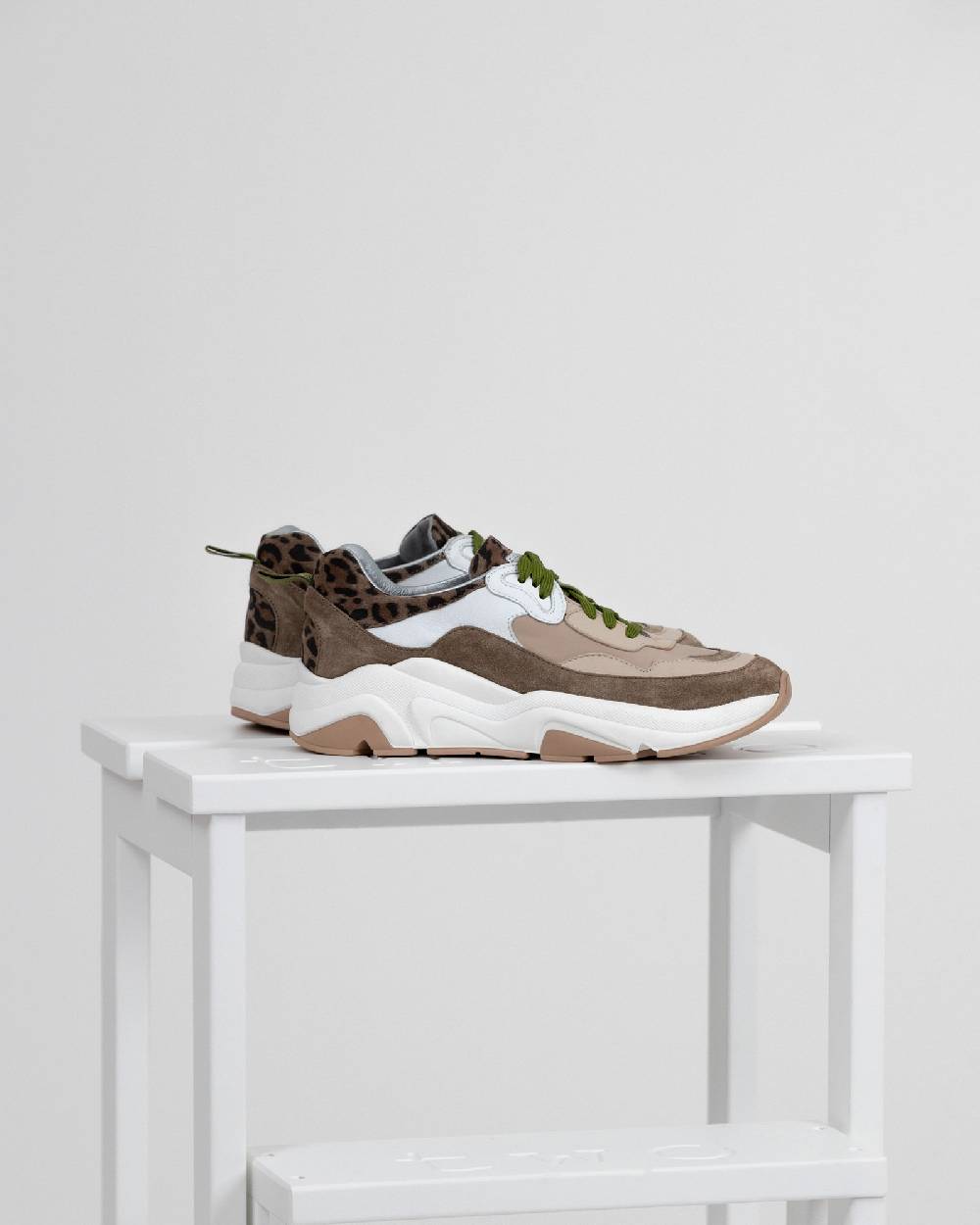 Rialto 48 SNEAKERS