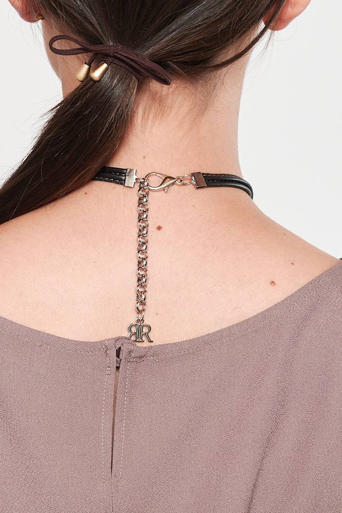 Rrocco Ragni Collana con cristalli Latest fashion