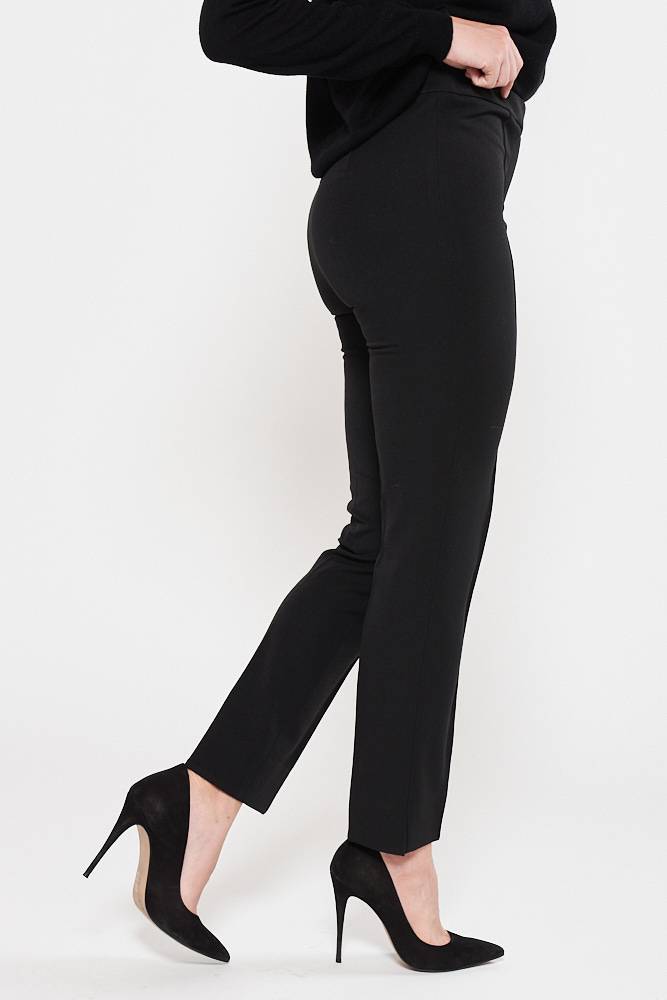 Rrocco Ragni Pantalone in gabardina Ritorno libero