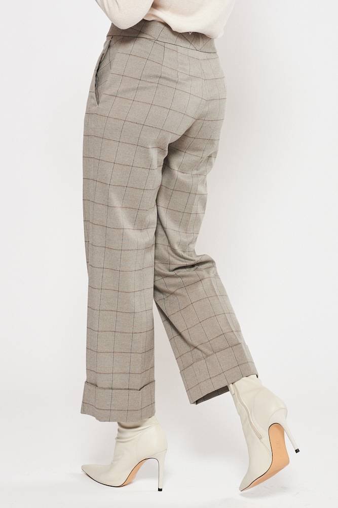 Rrocco Ragni Pantalone con risvolto Fino al 50% di sconto