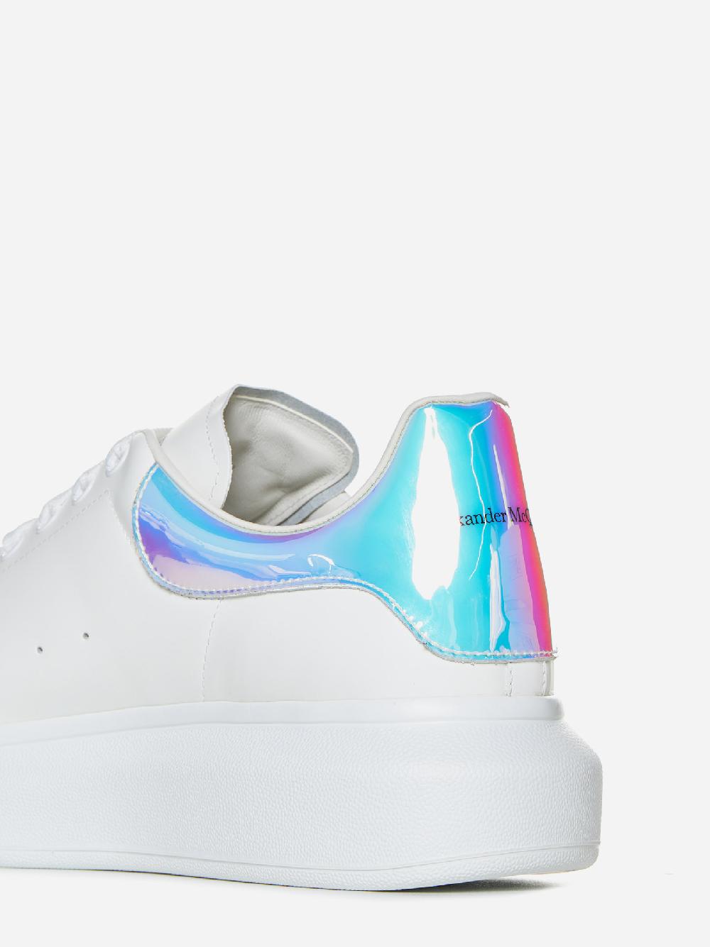 ALEXANDER MCQUEEN Sneakers Oversize in pelle Saldi