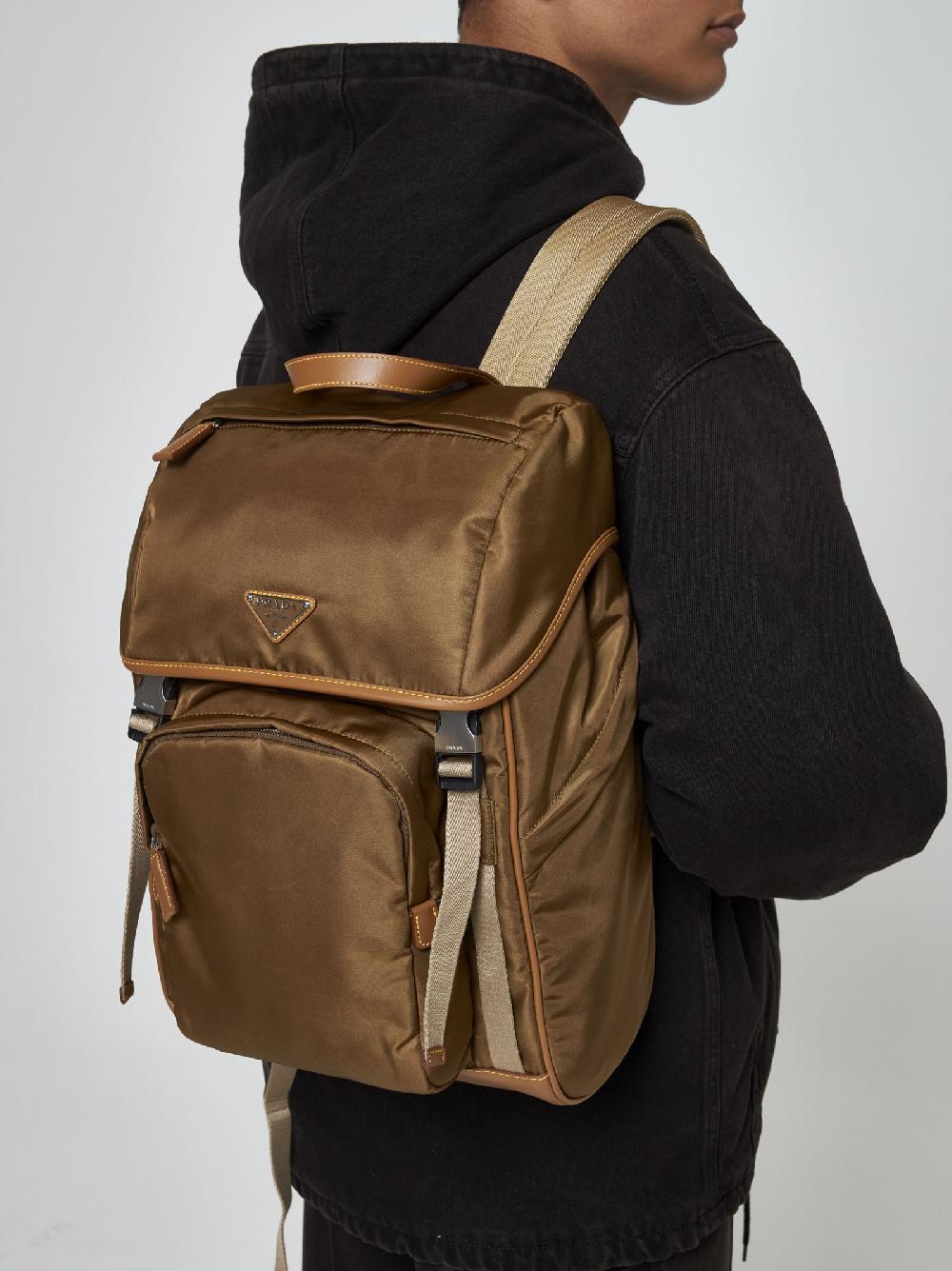 PRADA Zaino in Re-Nylon Promozione Limitata