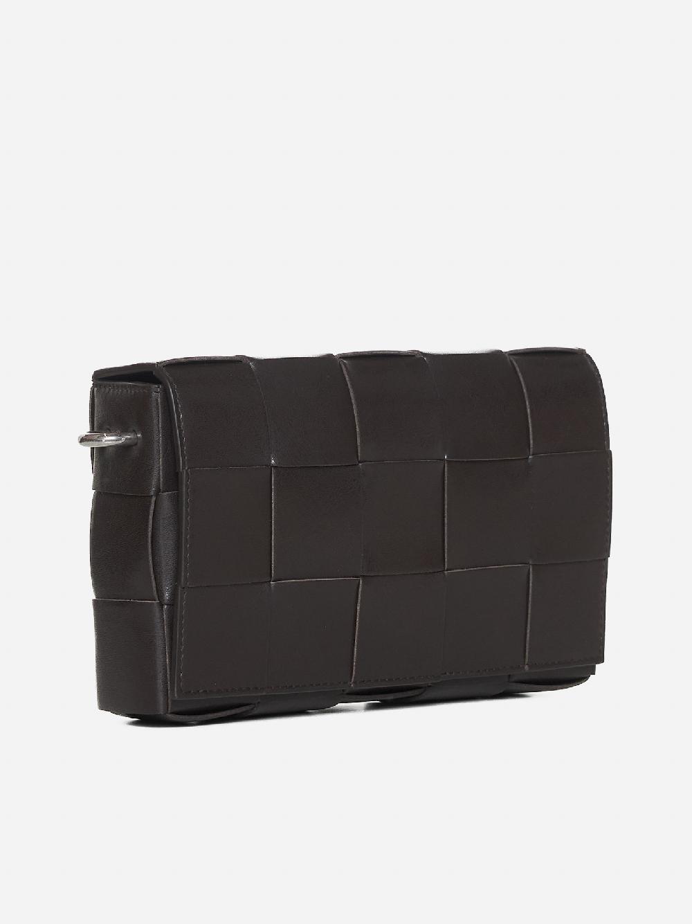 BOTTEGA VENETA Borsa Cassette On Strap in pelle Intrecciato Saldi