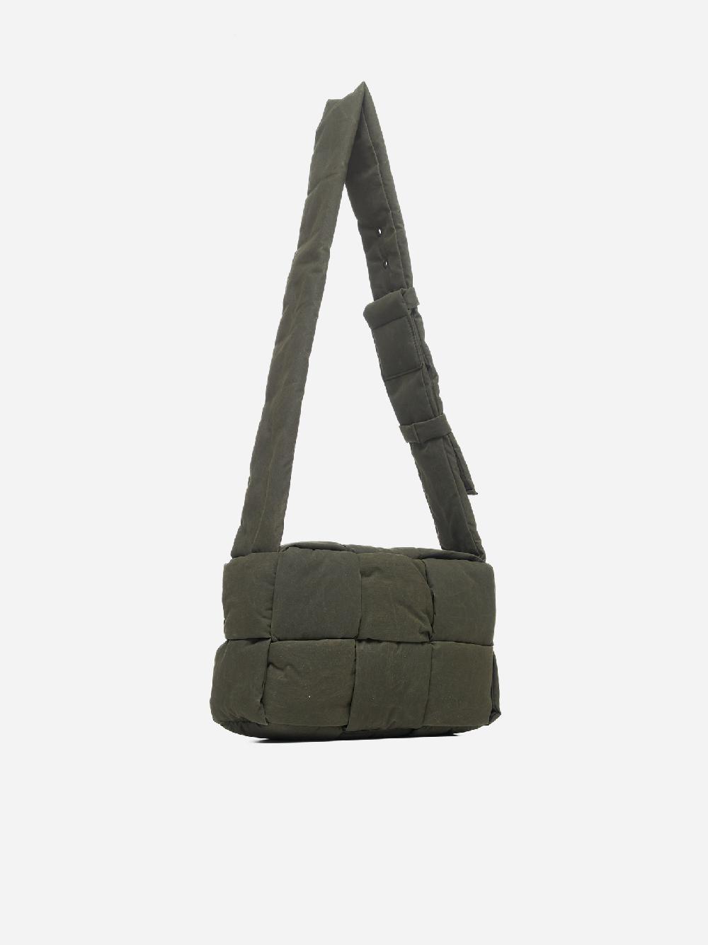 BOTTEGA VENETA Borsa Cassette Padded Tech media in cotone Saldi Di Fabbrica