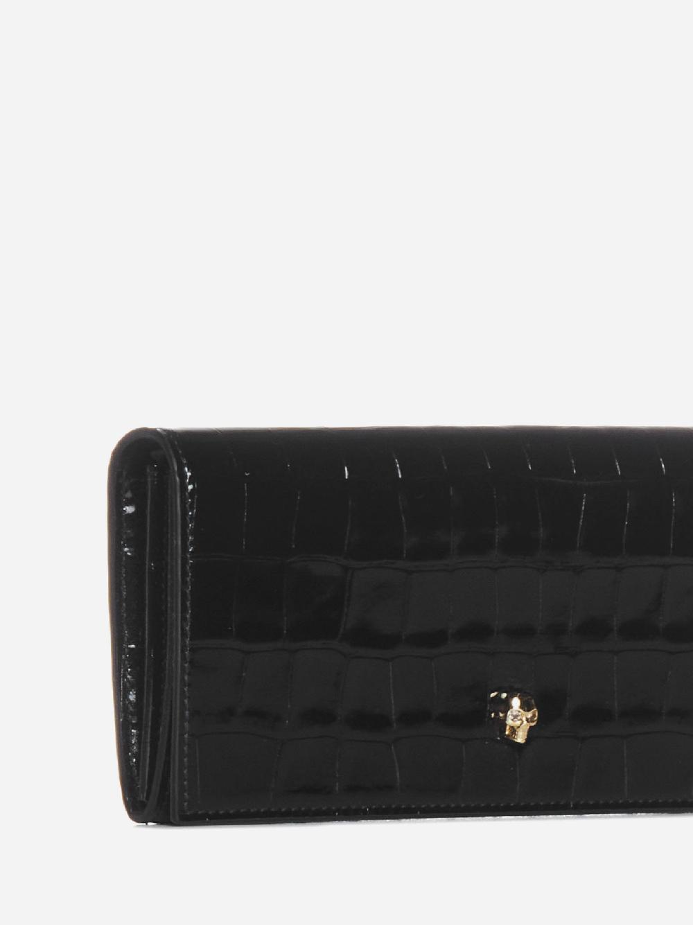 ALEXANDER MCQUEEN Borsa Skull a portafoglio in vernice effetto coccodrillo Acquista Ora