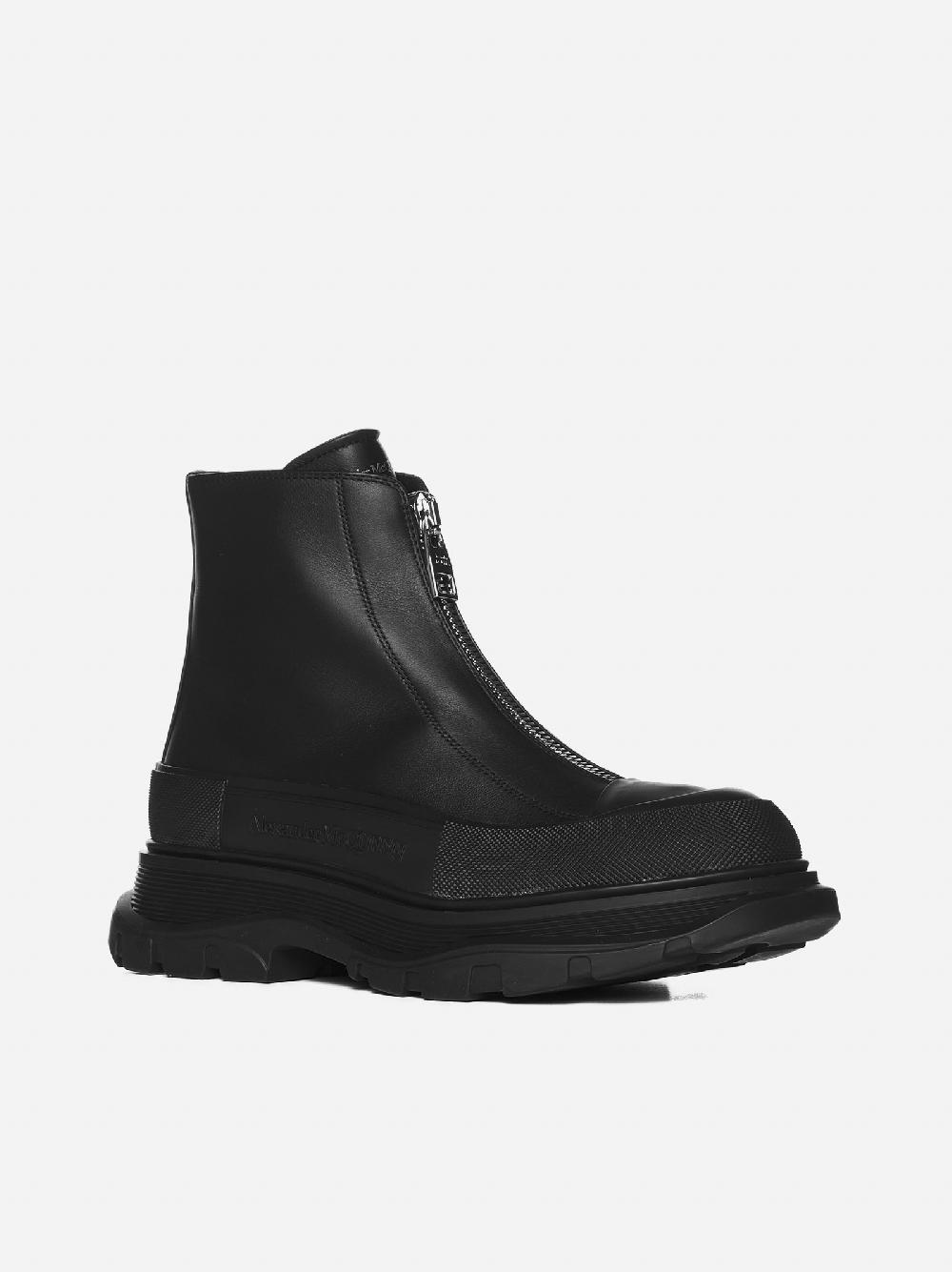 ALEXANDER MCQUEEN Stivaletti Tread Slick in pelle nera Promozione