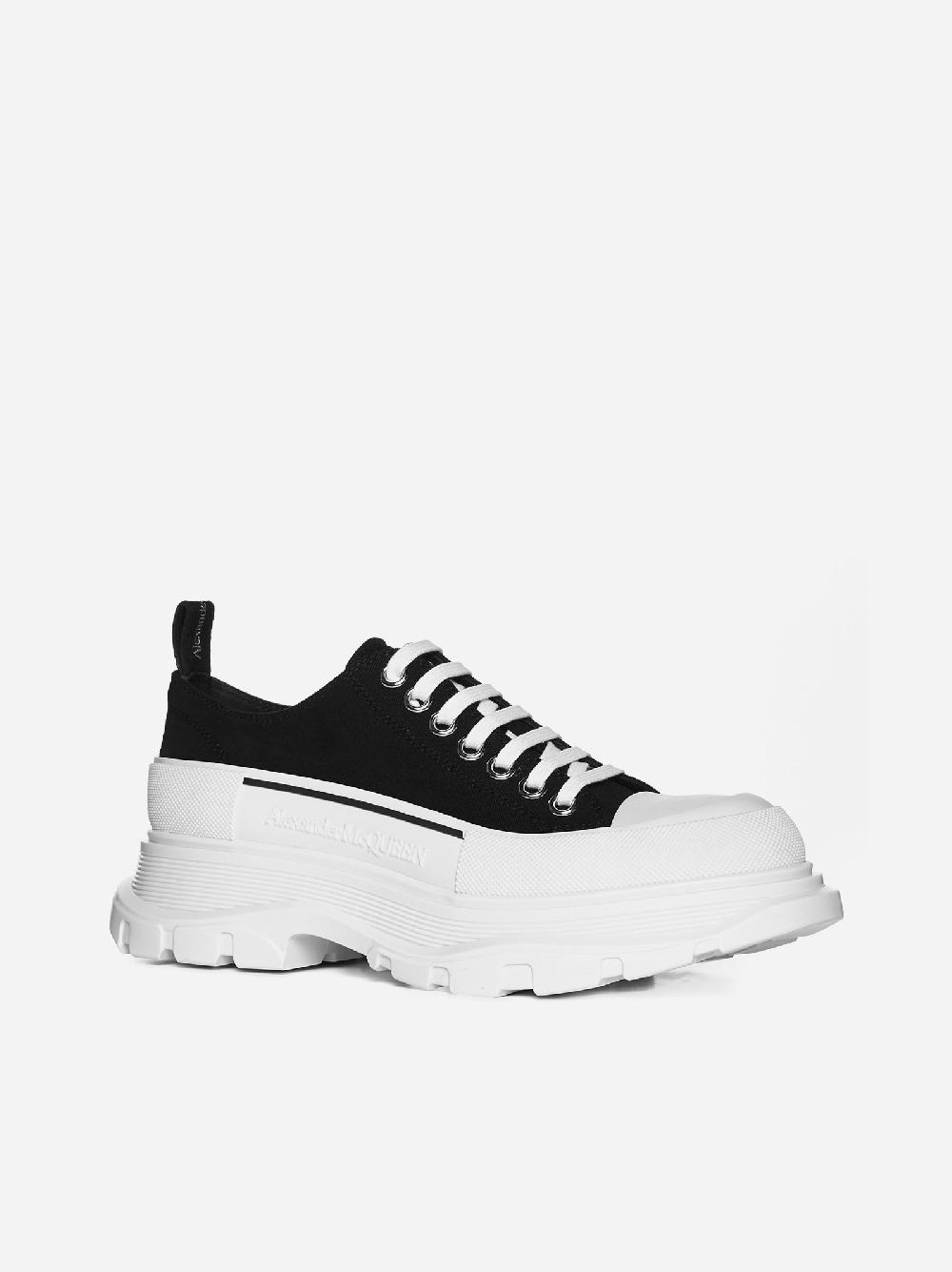ALEXANDER MCQUEEN Sneakers Tread Slick in tela Pezzi Unici