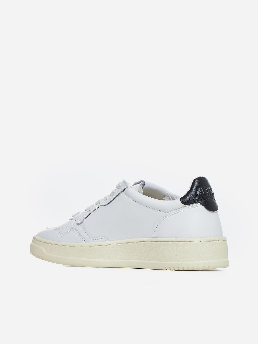 AUTRY Sneakers Medalist in pelle Sottocosto