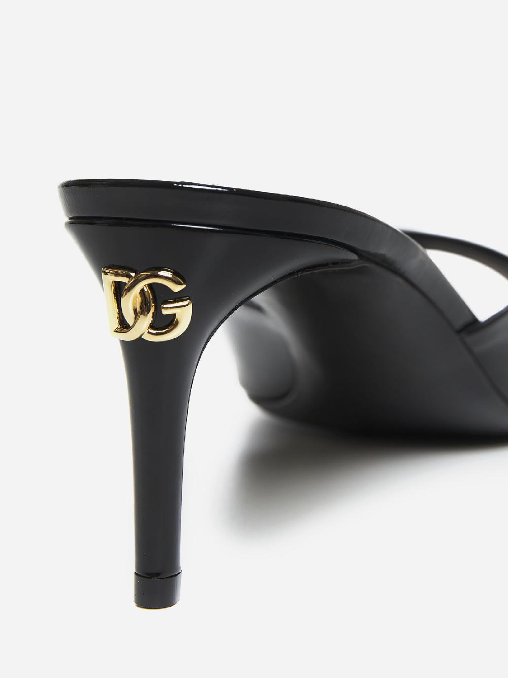 DOLCE & GABBANA Sandali in vernice Economico