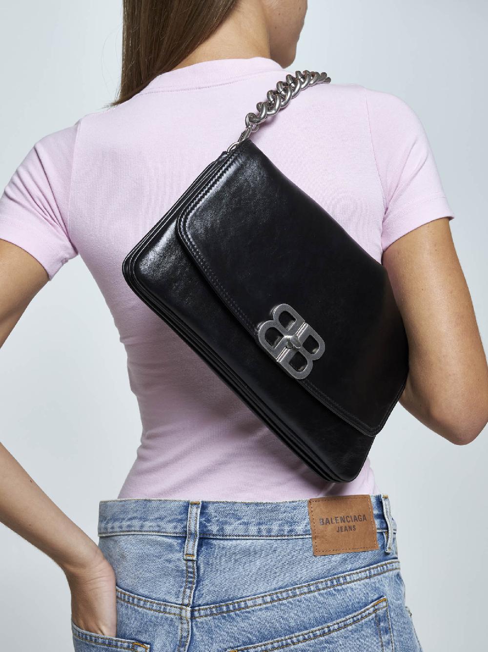 BALENCIAGA Borsa Flap BB media in pelle Promozione