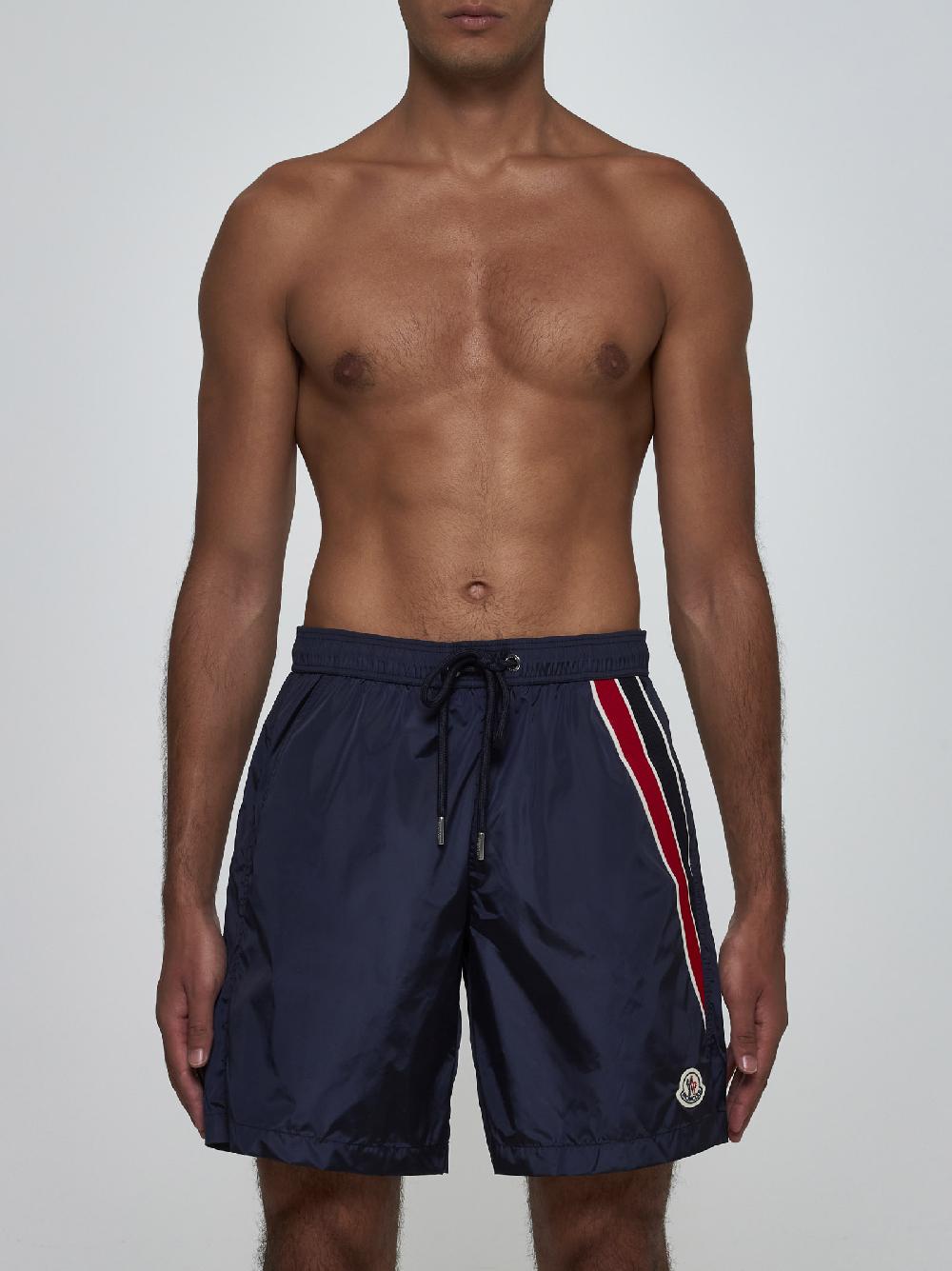 MONCLER Shorts da mare con logo Italy