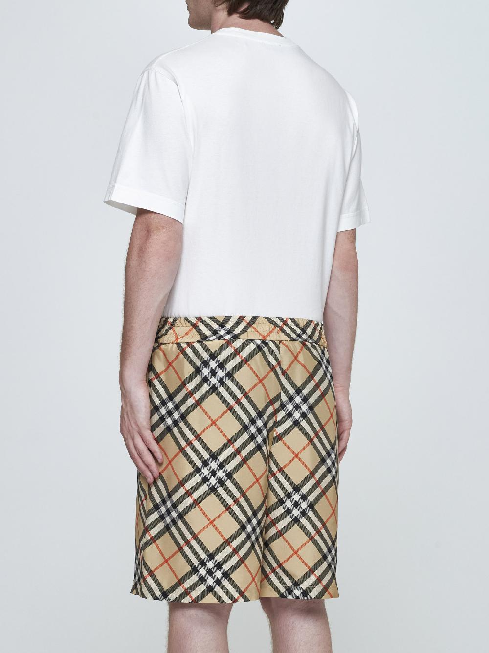 BURBERRY Shorts in seta a stampa check Promozione Limitata