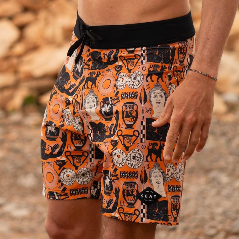 Seay / Boardshort Arancione Stampa Etrusca by Hazkj Offerte
