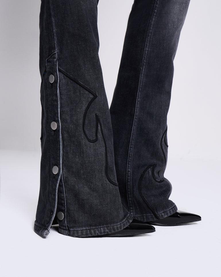 Silvian Heach Jeans a zampa Sottocosto