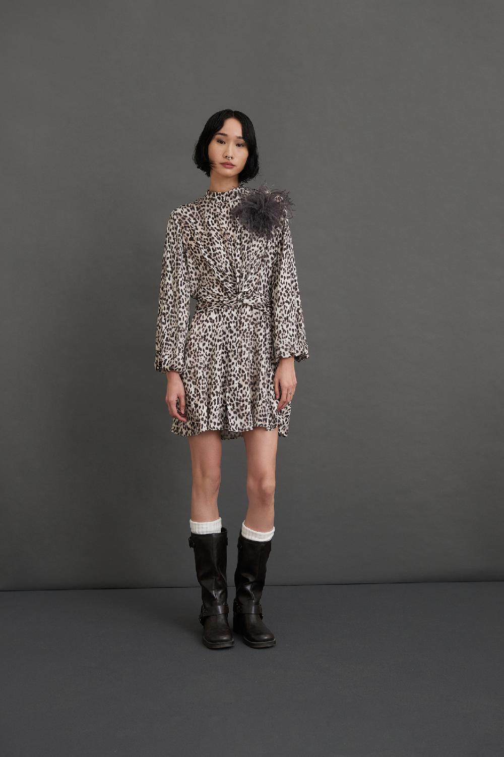 Soallure ABITO CORTO CON LUPETTO A FANTASIA LEOPARDATA Vendita Calda