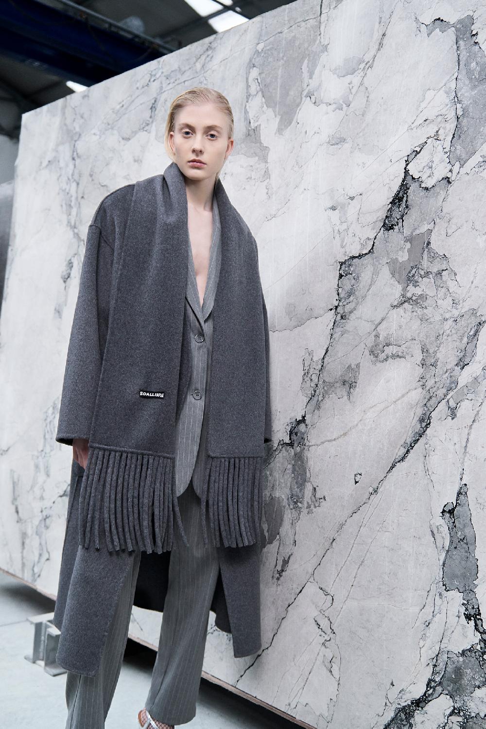 Soallure CAPPOTTO IN LANA CON SCIARPA 2025